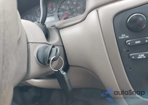 2005 Ford Taurus Se из США, поврежденный, VIN 1FAFP53265A124250